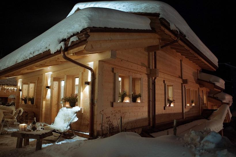 Chalet Inarpa - Appartements Et Suites Ла-Клюсаз Экстерьер фото