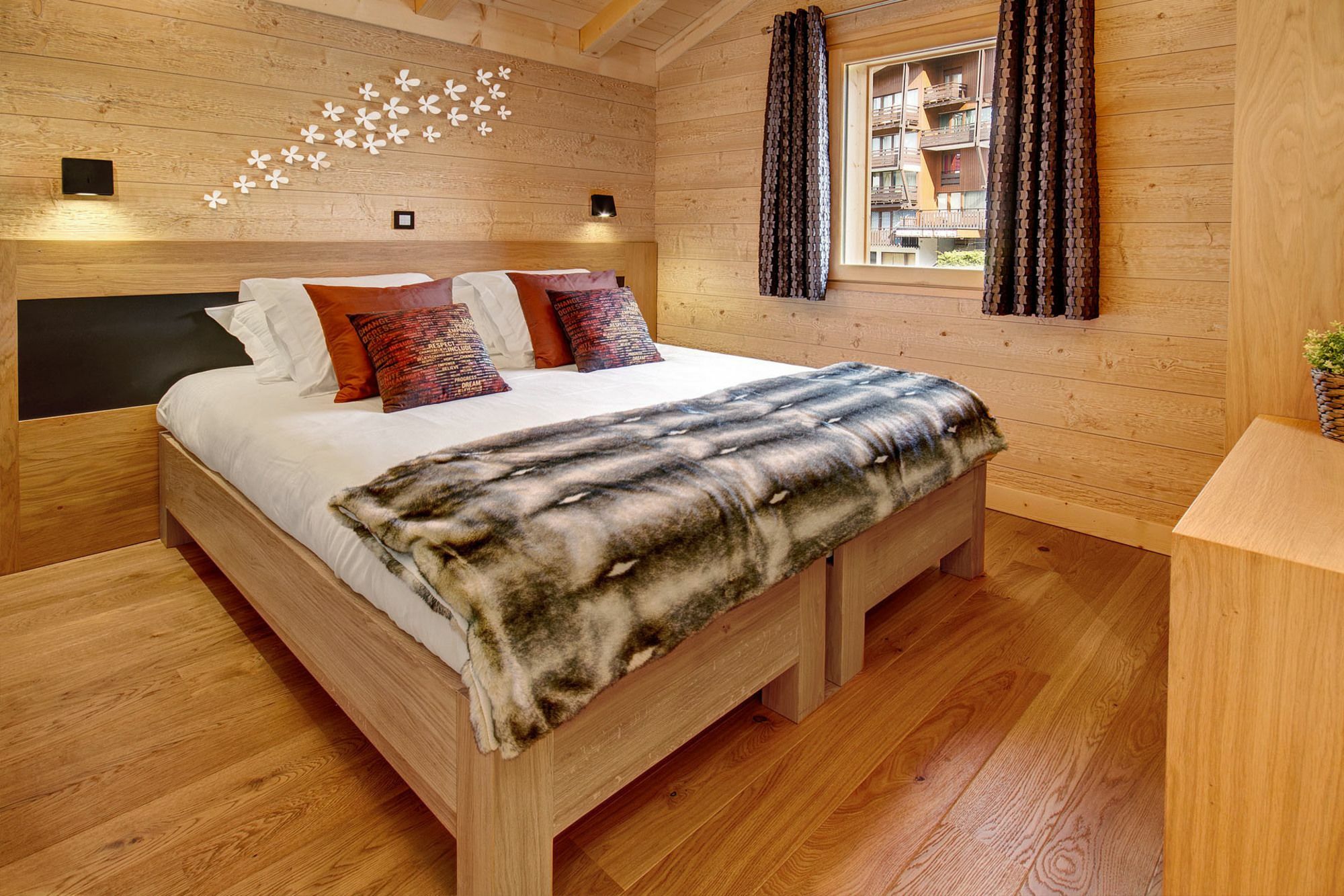 Chalet Inarpa - Appartements Et Suites Ла-Клюсаз Экстерьер фото
